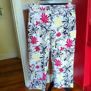 Oscar de la Renta White and Pink Floral Capris